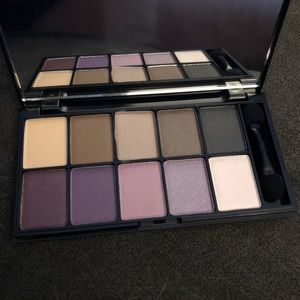 Nyx eyeshadow